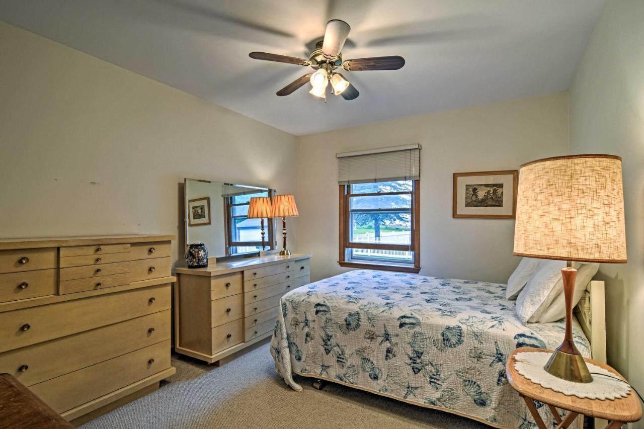 Lake Huron House With Grill And Beach Access! East Tawas Bagian luar foto